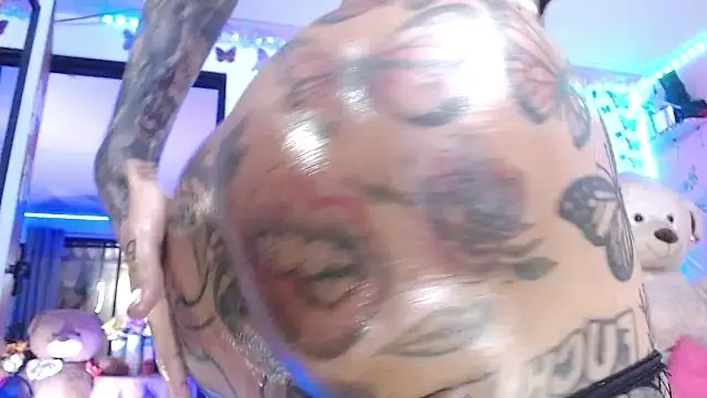 Živý XXX chat goddess_BigassCock