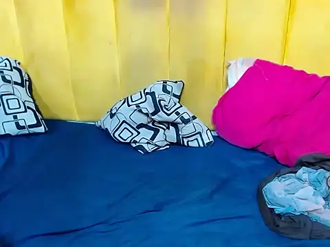 Živý XXX chat GiantDeal69