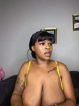 Živý XXX chat Baddest_Boobies