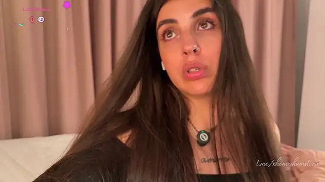 Webkamerová show xHONEYHAMSTERSx