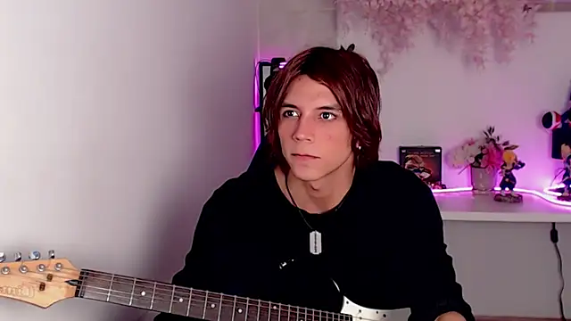 oli_dusk élő XXX-chatje