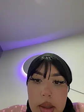 Živý XXX chat lucialauper_