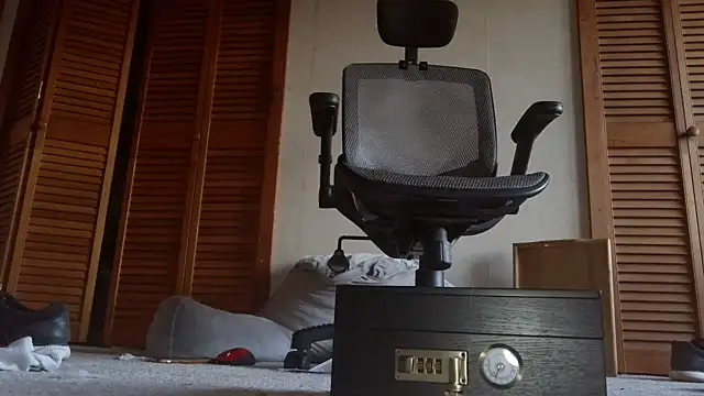 cashmasterzobistone's Live XXX Chat