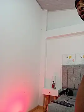 Chat +18 de Dante_Knox ao vivo