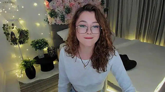 SereneFlame's Live XXX Chat