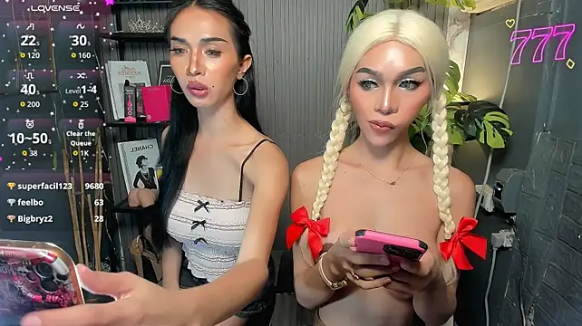 Tarah_Morphy élő XXX-chatje