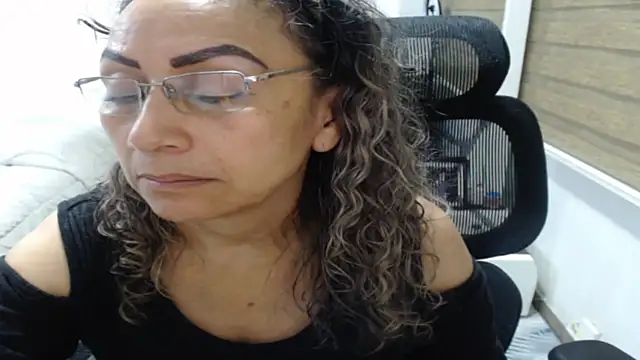 Chatroom XXX en direct de jesy_hot