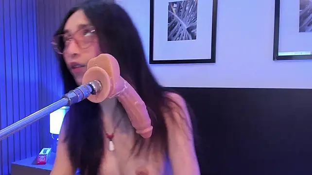 Živý XXX chat doll_bella_
