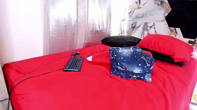 Goldendesirexx__ Chat XXX in diretta