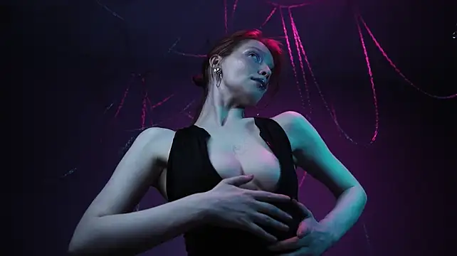 Czat XXX na żywo – ginger_hugs