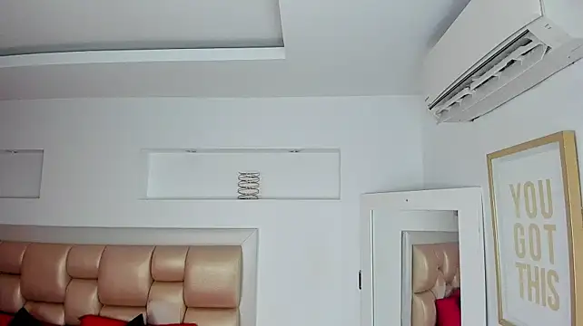 Živý XXX chat AryloverX