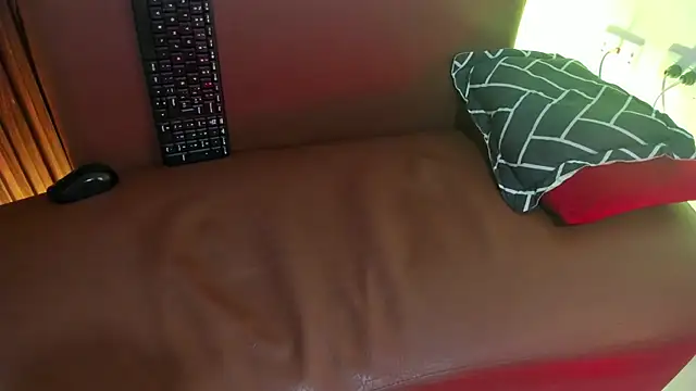 choco_dick_'s Live XXX Chat