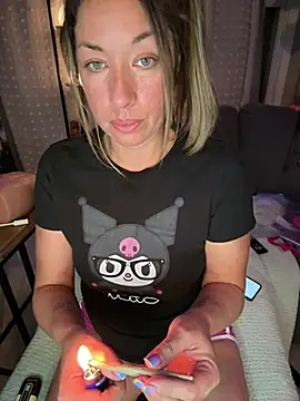 MiraKisss' Webcam Show