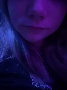 Babydragonn's Webcam Show