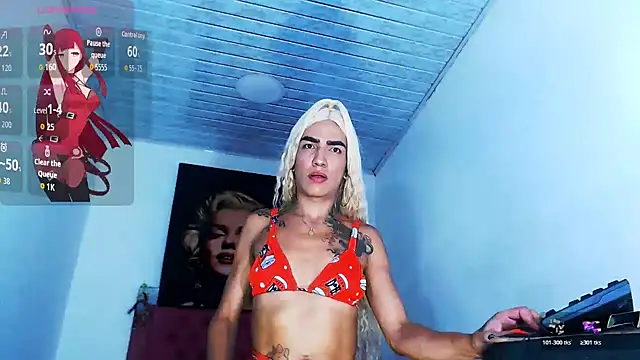 Show modela licy_blonde_hot na web-kameri