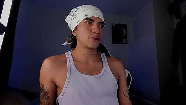 darkodarkoo Webcam show