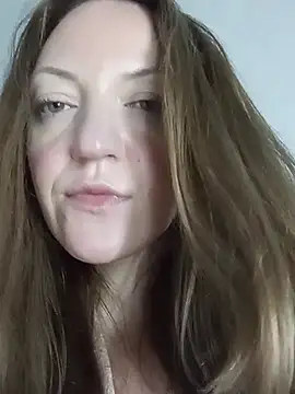 Živý XXX chat KattyLuuu