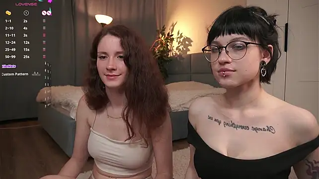 TeaseDealer live XXX chat