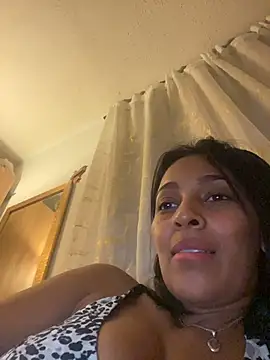 aurora-afrodita's Live XXX Chat