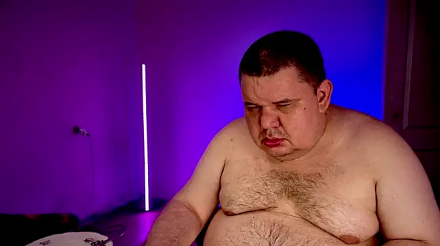 chubby_daddy – Kamerová šou
