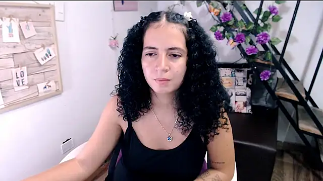 samantha_baby_ Chat XXX in diretta