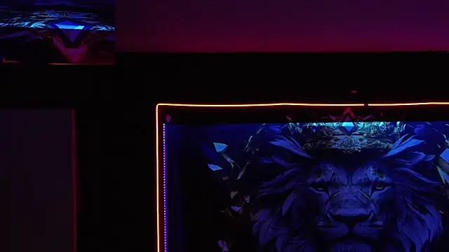 צ'אט XXX בשידור חי של BeyondtheStreama