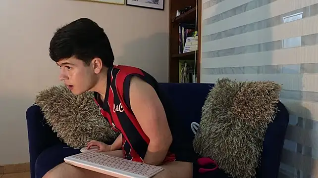 tightncuteass Webcam-Show