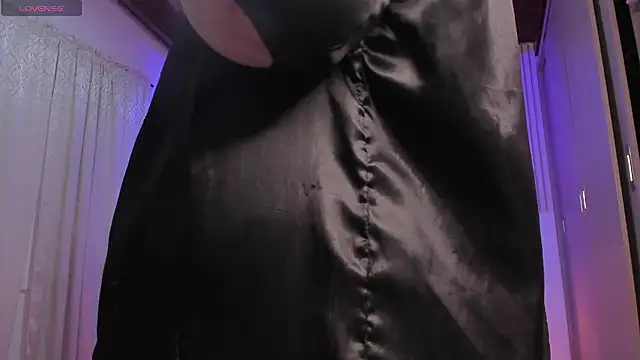 ScarlettDreamss7 Show in webcam