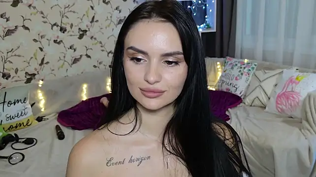 MilaaSweety Chat XXX in diretta