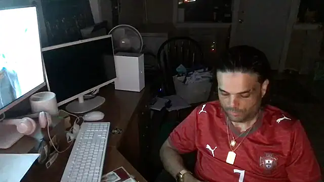 Chat +18 de icebergslim281 ao vivo