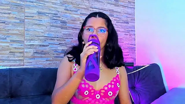 Chat XXX en directo de nath_redrex