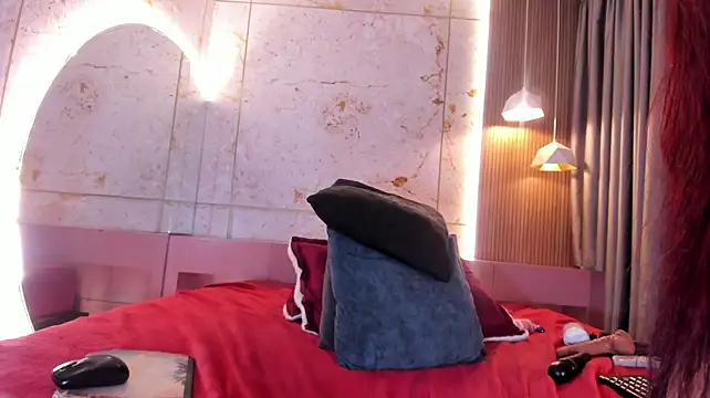 Czat XXX na żywo – Lushi_Love