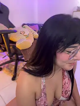 Lia_flowers – Naživo XXX chat