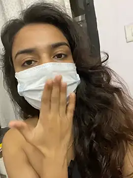samayra124 Show in webcam