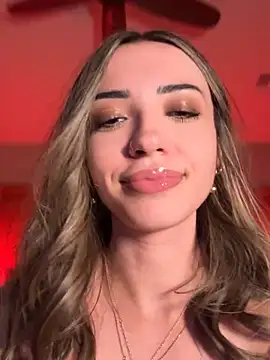 Czat XXX na żywo – Tiny-Mimi