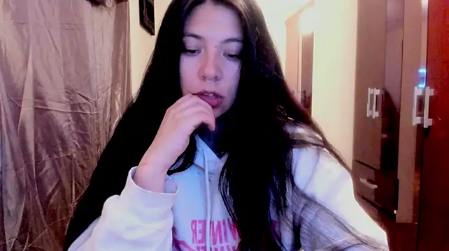 wishm3 Chat XXX live