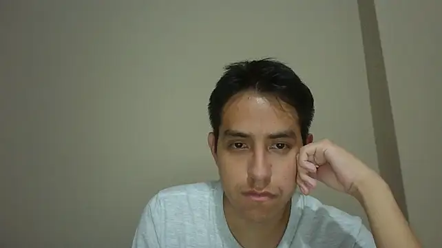 supguyLat Webcam Show