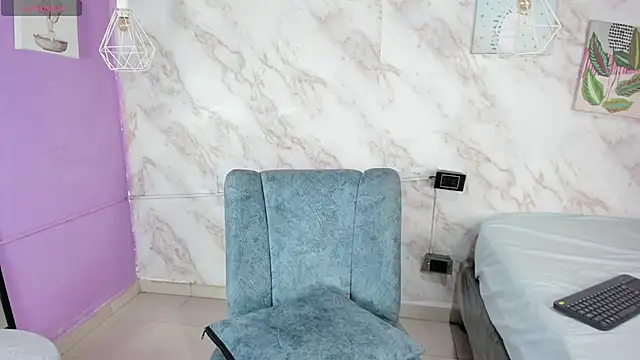 Онлайн чат XXX Lauren_smiles