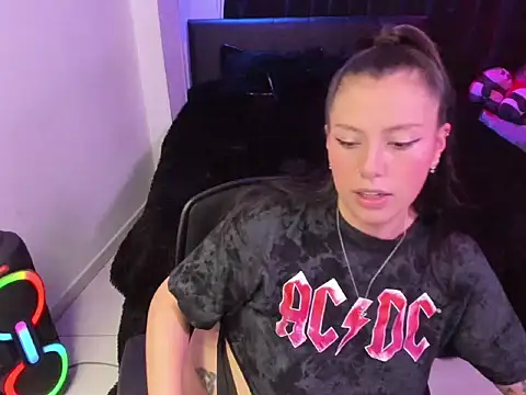 Chat +18 de nataliasweet98 ao vivo