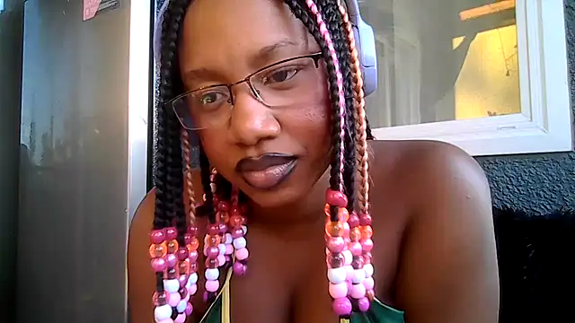 goddessdaisysky's Webcam Show