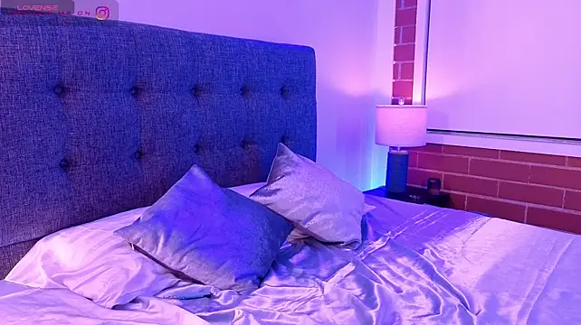 mandi4pole_'s Live XXX Chat