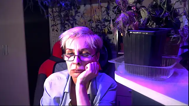HelgaHimmell's Live XXX Chat