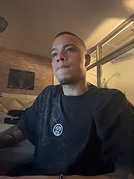 XXX chat uživo modela AlphaMasterXxx