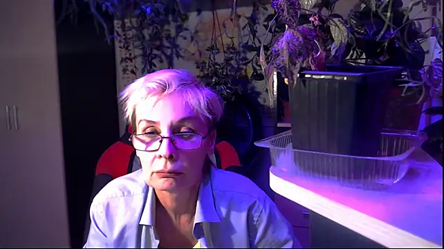 HelgaHimmell's Live XXX Chat