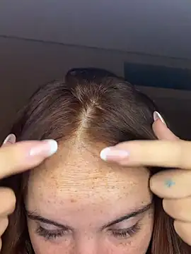 AMORINHA_S2_ Adlı Modelin Canlı XXX Sohbeti