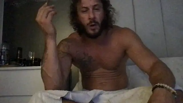 Chatroom XXX en direct de Magic_Mike_666