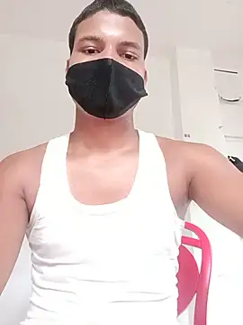 הופעת וובקאם של Rashi__75