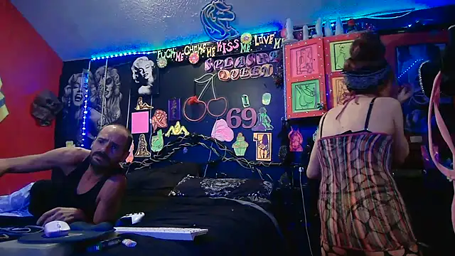 Splash_Queen420 élő XXX-chatje