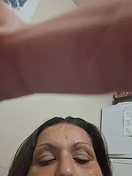 Phatpussy6988's Live XXX Chat