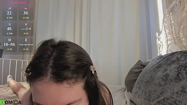 Nicole_Charm Chat XXX in diretta